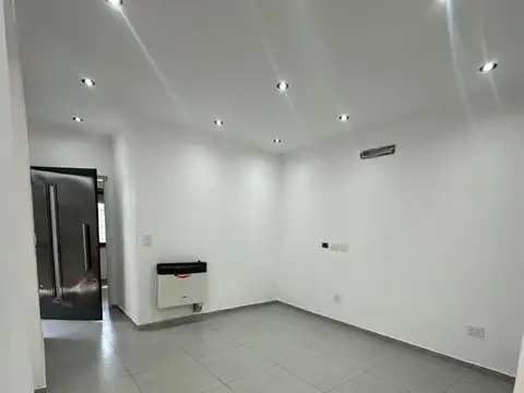 Depto Tipo Casa en Venta en Victoria, USD 112.000