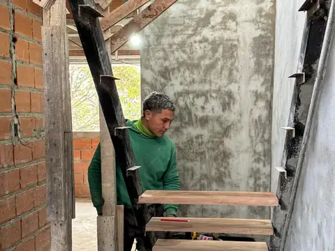 Depto Tipo Casa 4 ambientes con 2 baños