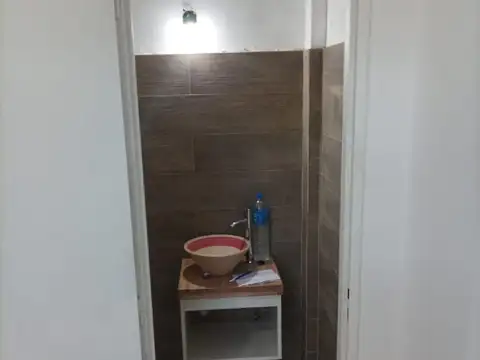 Local  - A ESTRENAR - Ituzaingó Sur - Olivera al 900