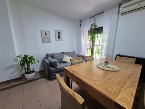 Las Flores 1600 , Piso PB