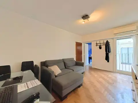 Maza 1200, Piso 2