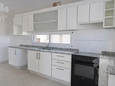 Casa en Venta en El Cantón - Norte, USD 345.000