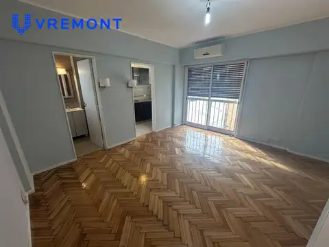 Monoambiente en alquiler en Balvanera, Alberti al 100.