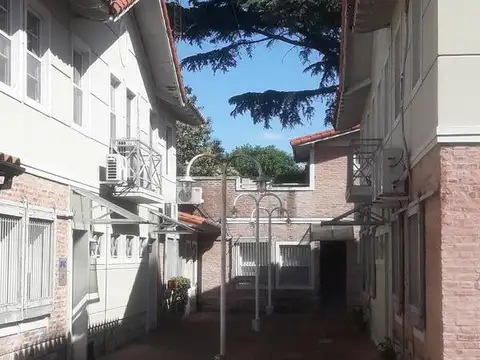 Oficina en venta en  Dardo Rocha con dos cocheras cubiertas Inmejorable ubicación en zona
