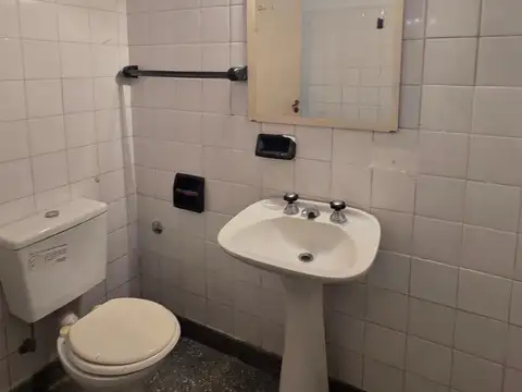 Depto Tipo Casa en Venta 45 años