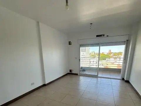 Avenida San Martín 7100, Piso 6