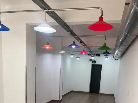 HERMOSO LOCAL COMERCIAL EN CABALLITO