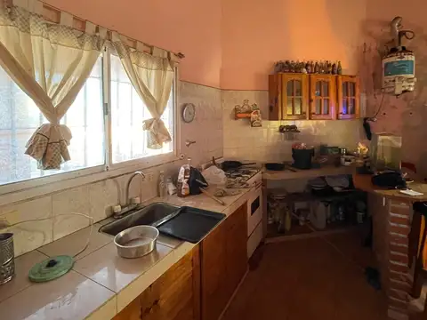 Casa 4 ambientes con 1 baño
