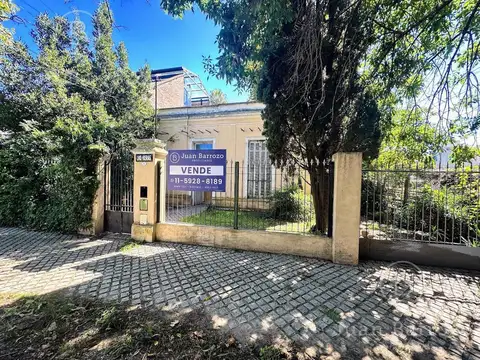 Casona en venta para demoler. Lote de 711m2. Lomas de Zamora Oeste