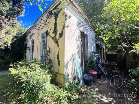 Casona en venta para demoler. Lote de 711m2. Lomas de Zamora Oeste