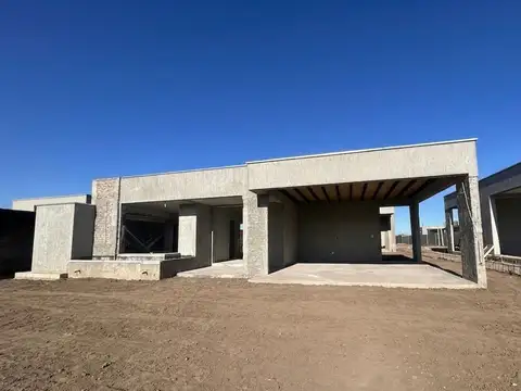 Casa en Venta al Oeste