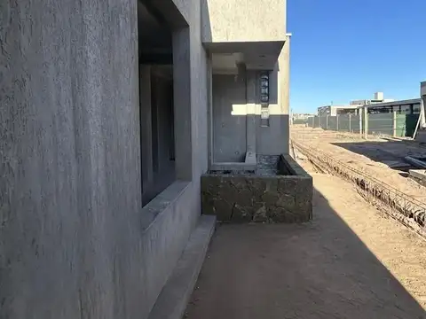 Venta Casa a estrenar en Lar de Boedo
