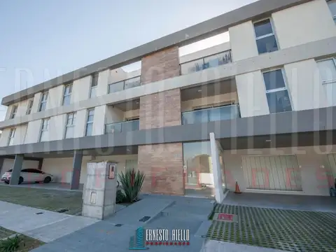 VENTA DEPARTAMENTO 3 AMBIENTES CON COCHERA, DON BOSCO.