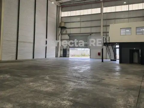 Depósito 880 m² en Alquiler dentro de Centro Industrial y Logístico – Tortuguitas