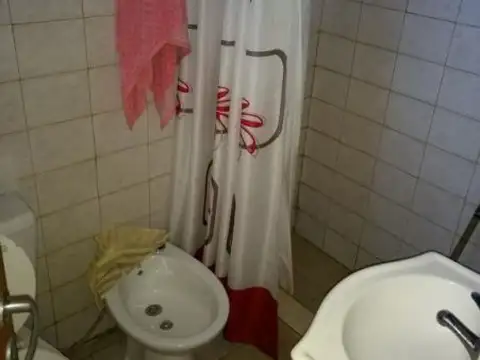 Depto Tipo Casa en Venta en Moron, USD 160.000