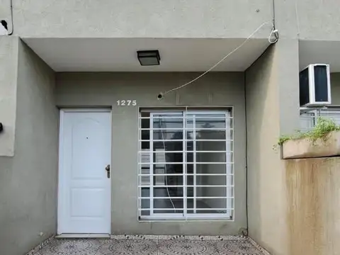 Esteban Echeverria 1200