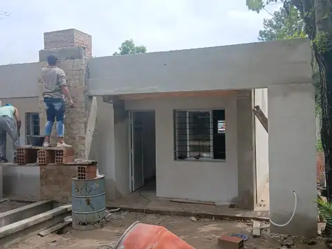 FORMA DE PAGO :ENTREGA $ 20.000.000 LUEGO 24 CUOTAS FIJAS EN PESOS DE $3.000.000.