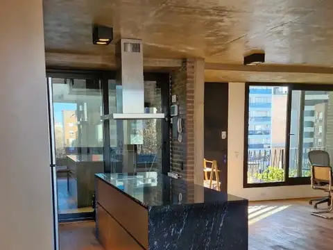 Departamento en Alquiler con 2 cocheras