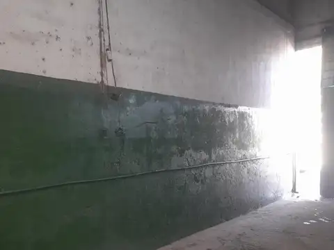 Galpon en Alquiler en Boca, USD 1.800