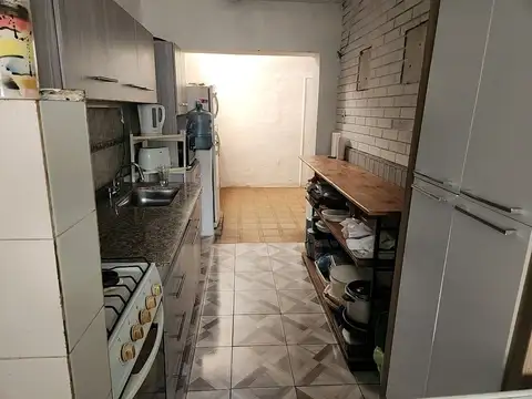 VENTA CASA 4 DORMITORIOS - QUINTAS DE ARGUELLO