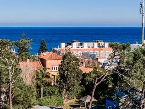 Casa en venta en La Barra de 5 dormitorios con vista al mar