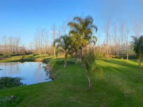 Terreno en Venta de 866,0 m2