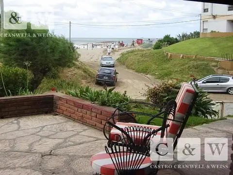 Av. 1 y paseo 123 bis | Casa en venta | Villa Gesell | Apto crédito