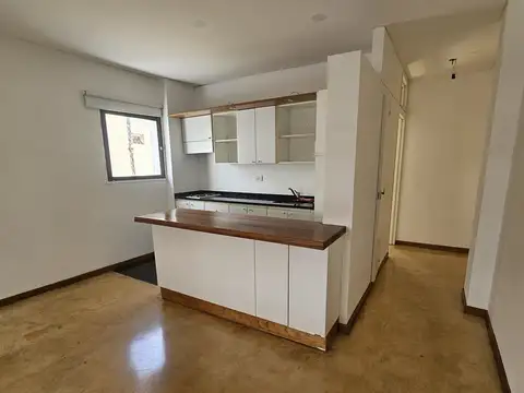 Impecable y Súper Luminoso! 2 Ambientes Muy Amplios en Alquiler en Cañitas