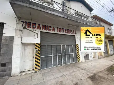 VENTA -Av Márquez 3560  - PH a refaccionar