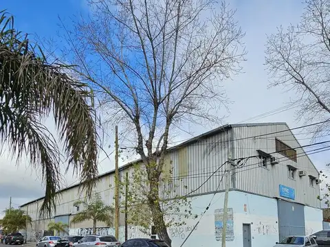 Galpon en Venta 67  mts Frente