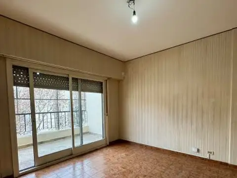 Rivera Indarte 200, Piso 6