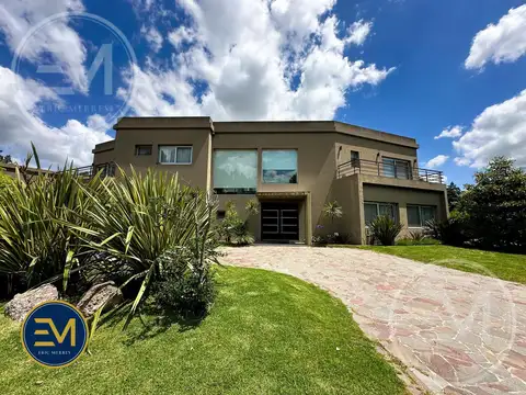 Casa en El Ombu