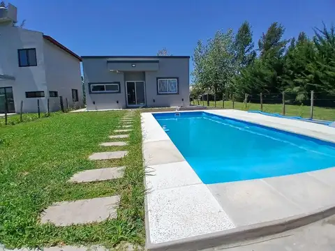 Casa en Venta con 1 cochera