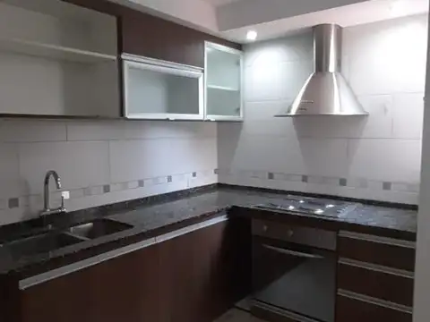 Casa en Venta en Morón, USD 220.000