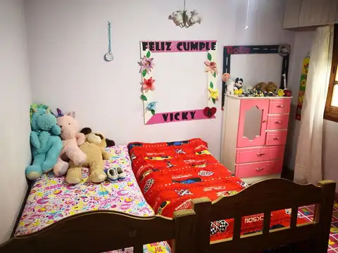 Depto Tipo Casa 5 ambientes con 2 baños