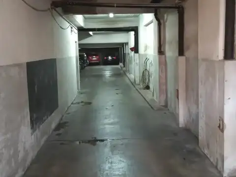 Cochera en venta - 17Mts2 - Abasto
