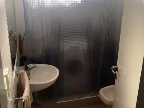Departamento 2 ambientes con 2 baños