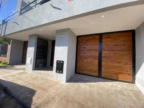 Saavedra 113 , Piso PB