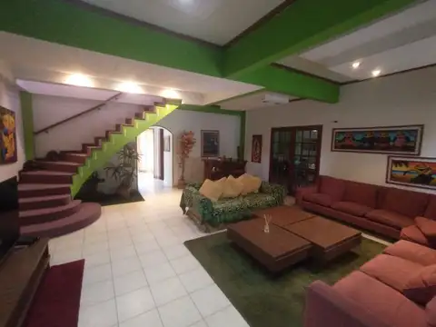 Casa en Venta en Castelar Norte, USD 250.000