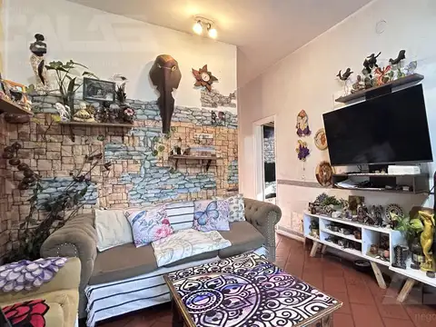 Casa 4 ambientes con 1 baño