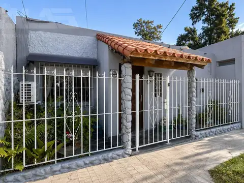 CASA | 4 AMBIENTES | PARRILLA | UNA PLANTA | COCHERA | VILLA UDAONDO