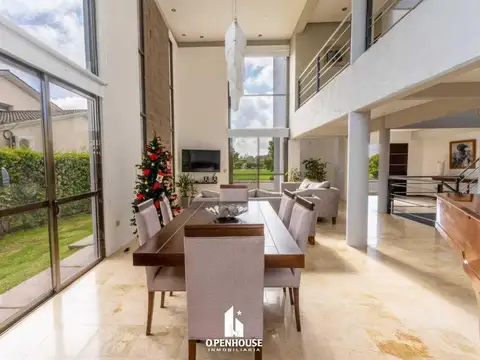 OPENHOUSE vende fabulosa casa de categoría en barrio Pueyrredón, Luján