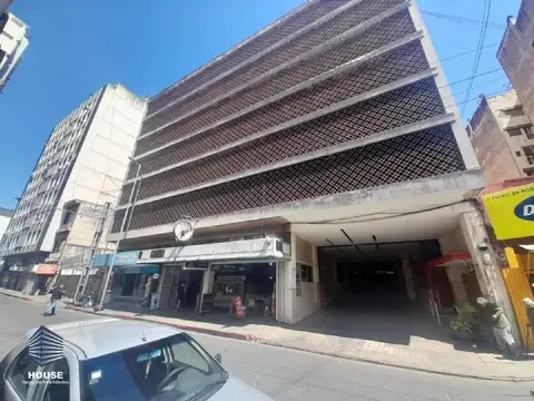 COCHERA EN BARRIO CENTRO EN VENTA