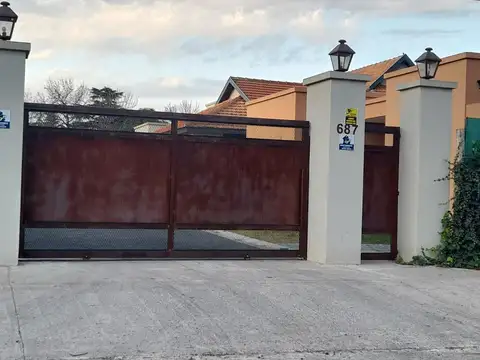 Ameghino al 600, barrio Las Catecas