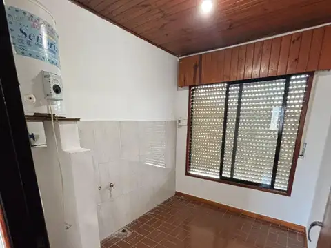 San Martín 700