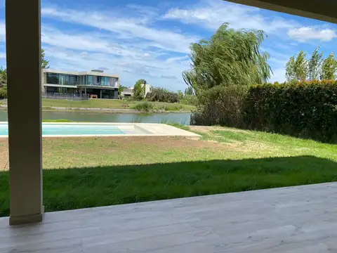 Casa A ESTRENAR  en Venta  El Cantón - Norte - Escobar