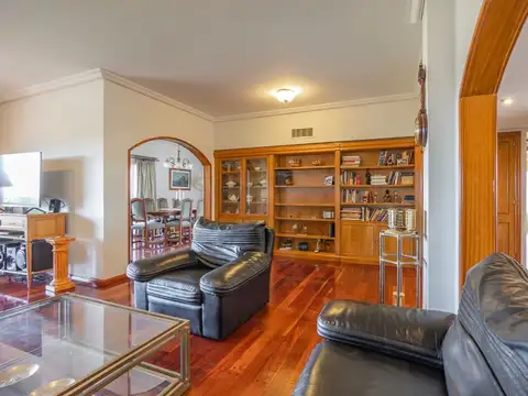 Departamento en Venta de 4 dormitorios