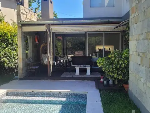 Casa en Alquiler- Loma Verde