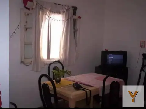 Sitio de Montevideo e/ Juan B. Justo y Pergamino