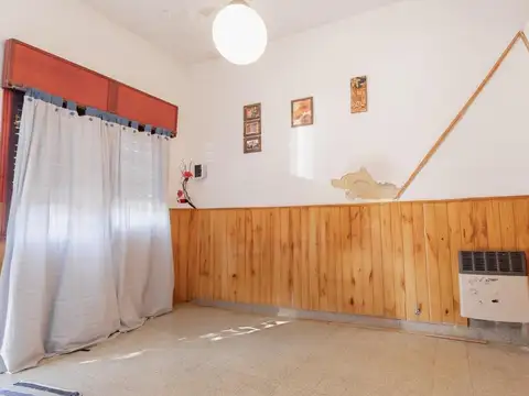 Casa en Venta en Jorge Cura, USD 58.000